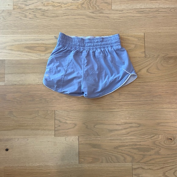 Prettiest blue reversible lululemon tracker shorts - Picture 2 of 4